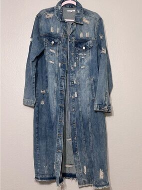 Veveret Distressed Denim Duster Jacket